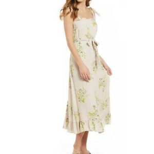 🌷a Loves a Ruffle Shoulder Tan Floral Midi Dress🌸